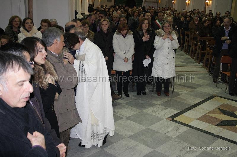 Immagine 121.jpg - 10 Gennaio 2010 - Professione perpetua all'OFS di alcuni fratelli e sorelle.